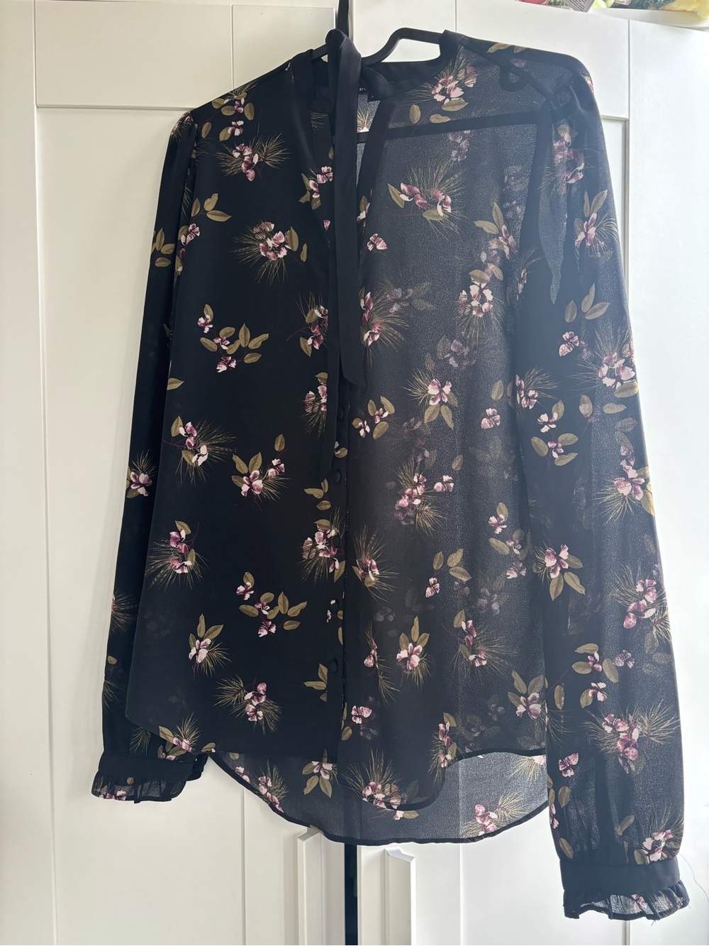 RW&CO Floral Button Up with Tie